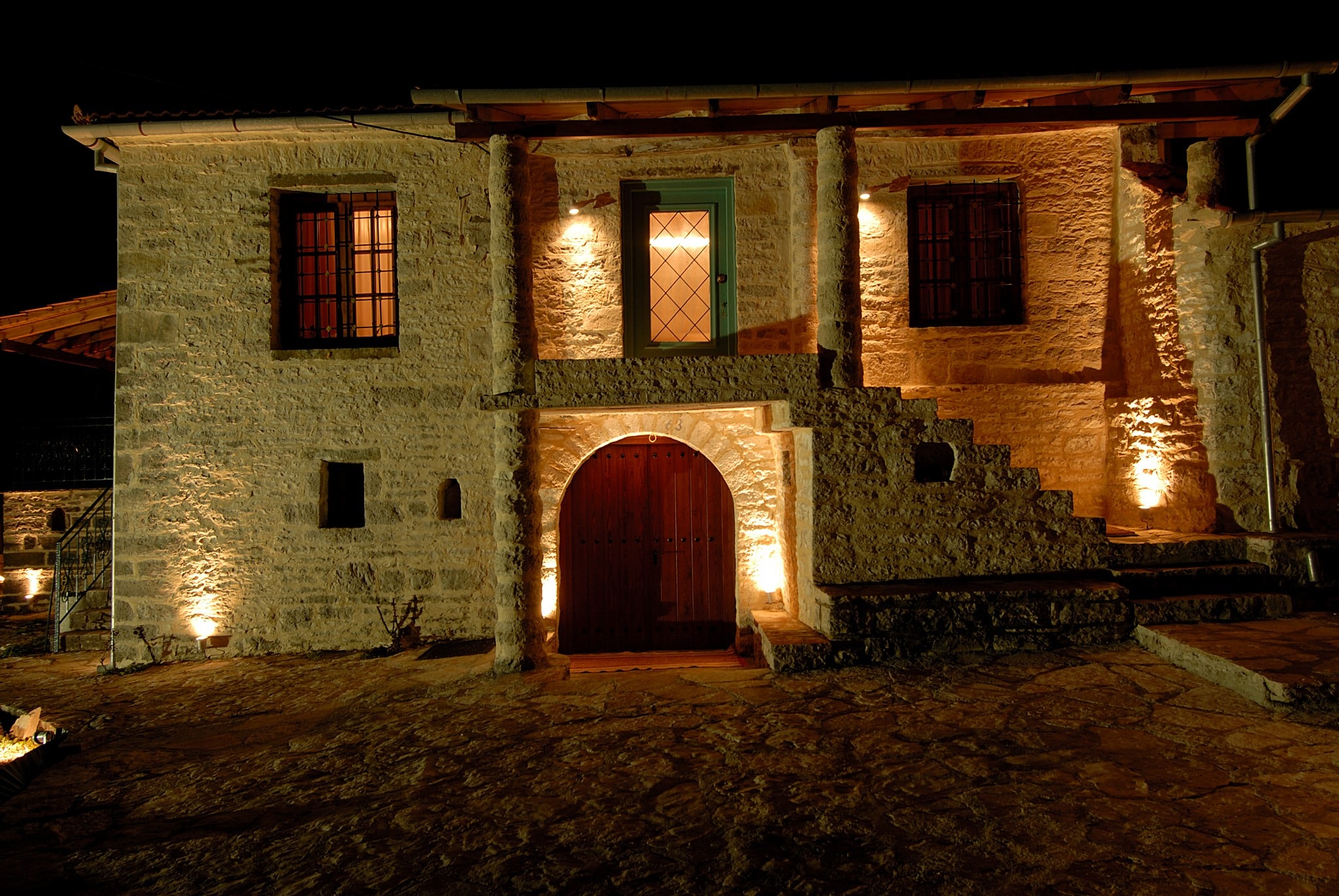 TRADITIONAL GUESTHOUSE RODAMI