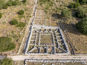 (360) Αρχαιολογικός Χώρος Κασσώπης - Καταγώγειο